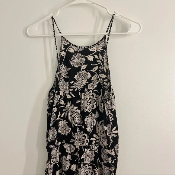 AE Black & White Jumpsuit - Picture 2 of 7